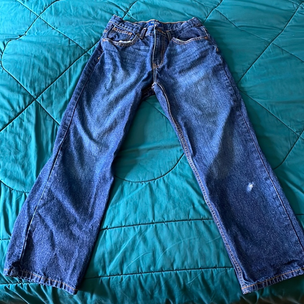 Boy’s jeans fit husky and relaxed. Arizona. Size 12